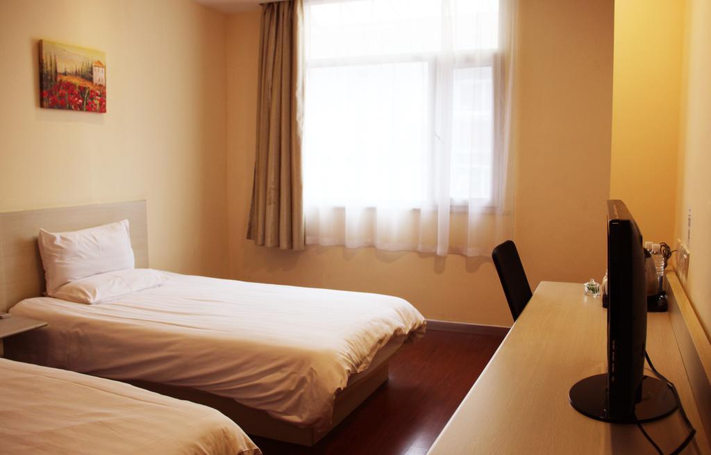 Hanting Express Shanghai Jinqiao Middle Yanggao Road Стая снимка