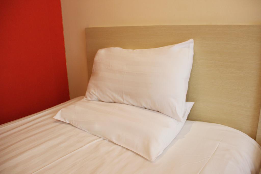 Hanting Express Shanghai Jinqiao Middle Yanggao Road Стая снимка